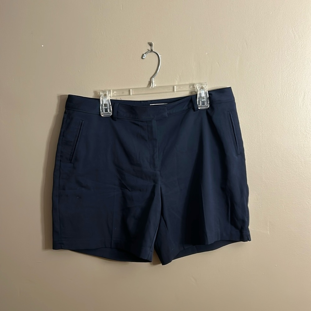 Golf shorts
